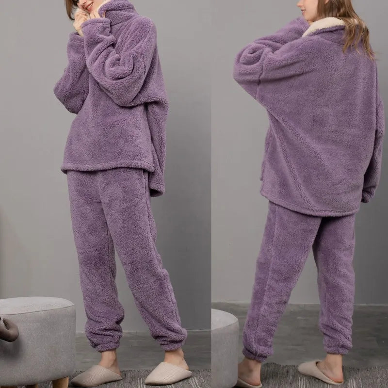 Fluffy Night -  Damen Fleece-Pyjama-Set | Senken Sie Ihre Energierechnung!